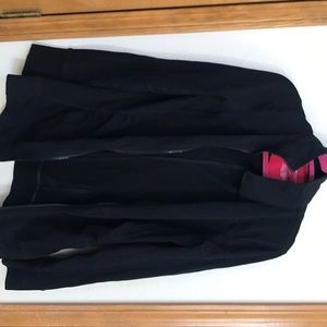 Maternity workout jacket